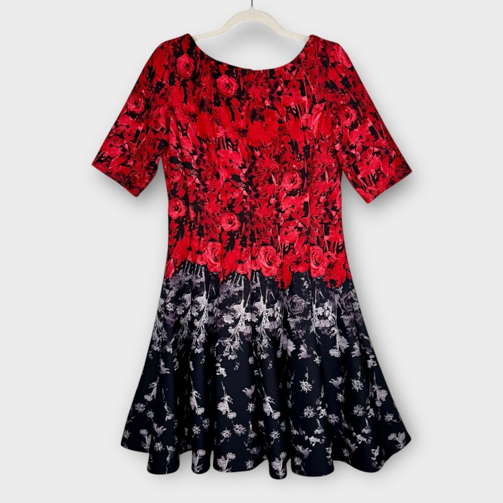 Gabby Skye red & black floral fit & flare dress 12 chic knee length scuba fabric